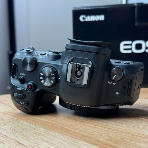 thumbnail-2 for Canon EOS R6 plus box and accessories
