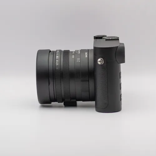 thumbnail-3 for Leica Q2 Monochrom Digital Camera
