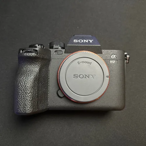 Sony  Alpha 7 IV Full-Frame Mirrorless Interchangeable Lens Camera -  Product Overview 
