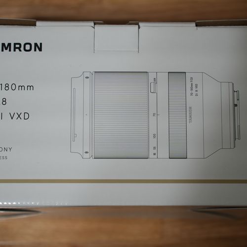 thumbnail-1 for Tamron - 70 - 18omm f/2.8 Di III VC VXD G2 Lens(Sony E)
