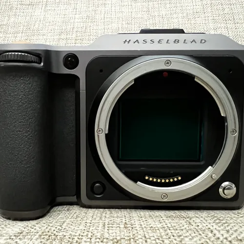 thumbnail-1 for Hasselblad X1D II 50c