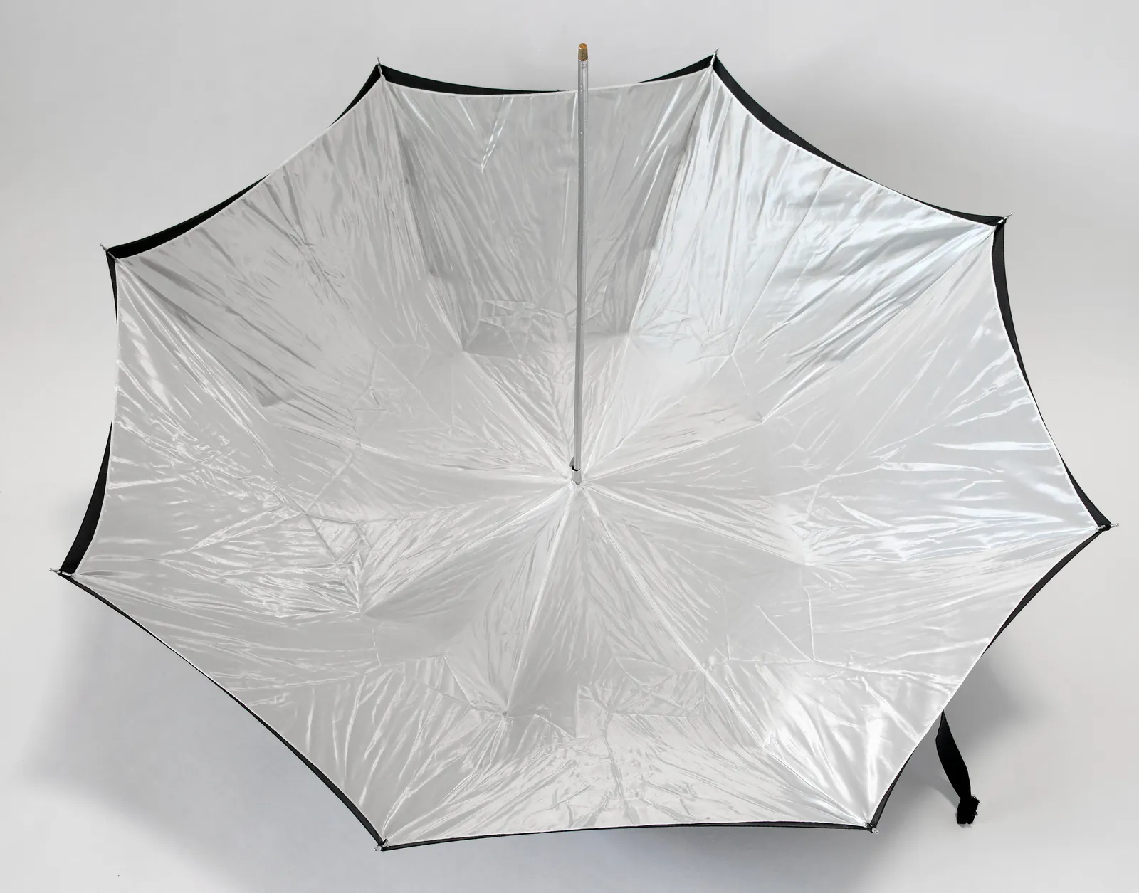 Calumet Convertible Light Umbrella – “The Eclipse”