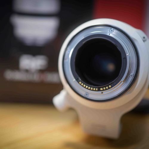 thumbnail-1 for Canon RF 70-200 f/2.8 L IS USM