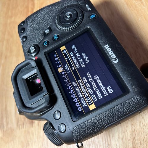 thumbnail-8 for Canon 6d body with 3 batteries /extras