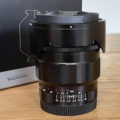 thumbnail-0 for Voigtlander Nokton 21mm f/1.4 Aspherical Lens for Sony FE