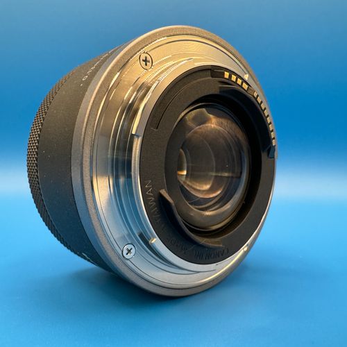 thumbnail-2 for Canon 16mm F2.8 STM RF Lens