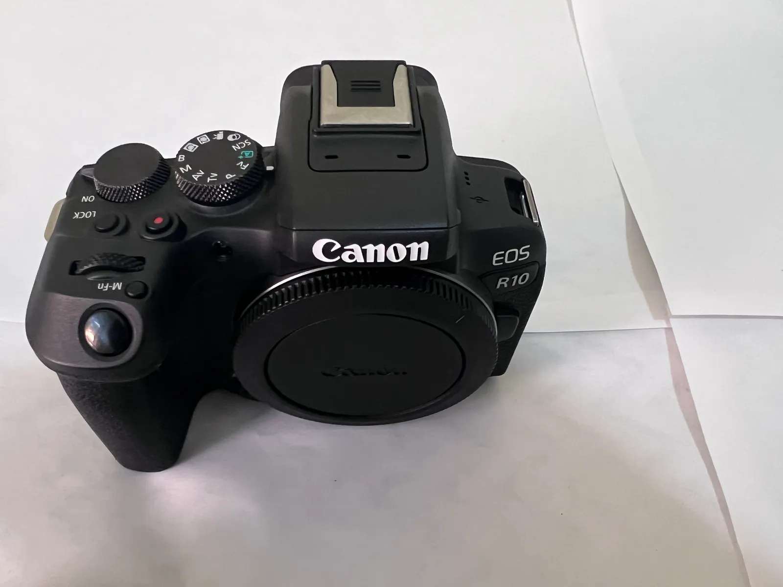 Câmera Canon Eos R10 Corpo - FOCUS ELETRONICOS