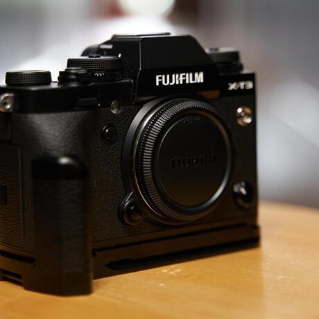 thumbnail-0 for FUJIFILM X-T3 Mirrorless Digital Camera with VELLO Grip and a Free Lens