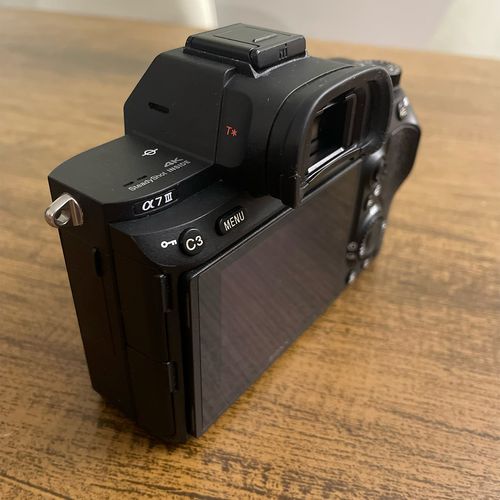 thumbnail-4 for Sony A7III Full Frame Camera