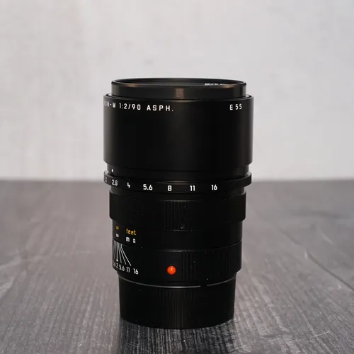 thumbnail-2 for Leica APO-Summicron-M 90mm f/2.0 ASPH Lens Black + Original Box + Case