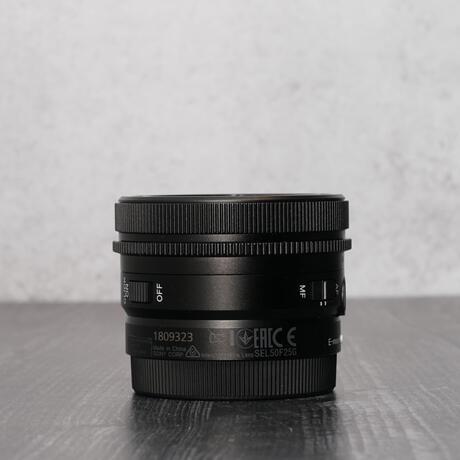 thumbnail-2 for Open Box Sony FE 50mm f/2.5 Lens