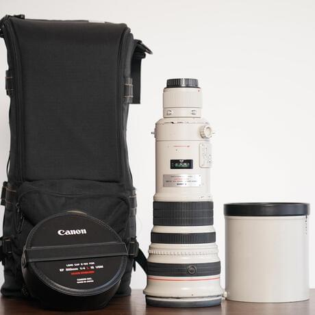 Canon EF 500mm F/4L IS USM Lens w/ Case