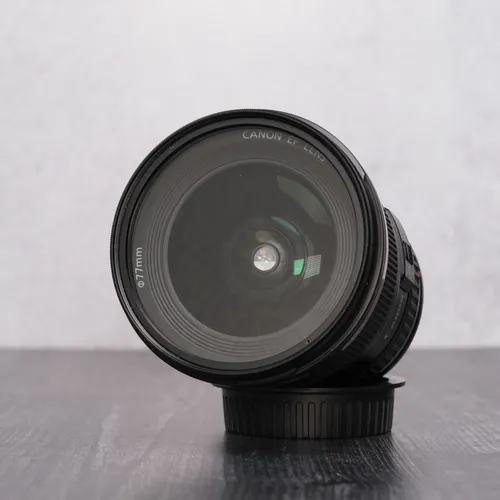 thumbnail-5 for Canon EF 17-40mm f/4 L USM Lens w/Hood