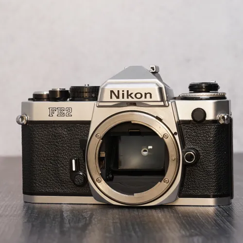 thumbnail-2 for Nikon FE2 w/Micro-Nikkor 55mm f/3.5 lens