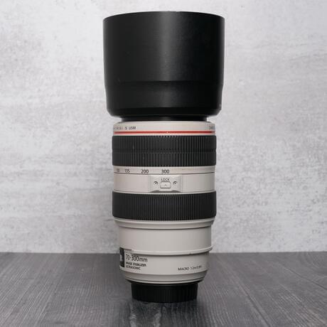 thumbnail-2 for Canon EF 70-300mm f/4-5.6 L IS USM w/Original Box