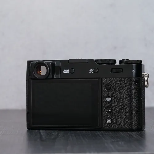 thumbnail-3 for Fujifilm X100 V Body