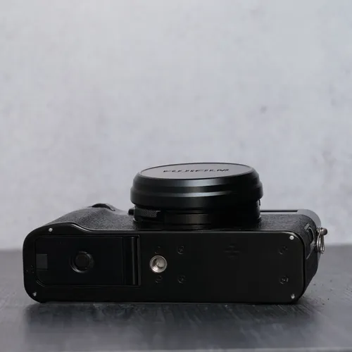 thumbnail-7 for Fujifilm X100 V Body