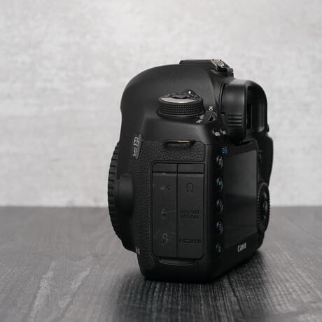 thumbnail-1 for Canon 5D Mk III Body Only.  **Only 5020 Clicks** 
