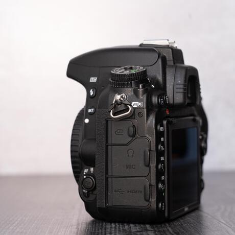 Nikon D750 Body w/Original Box