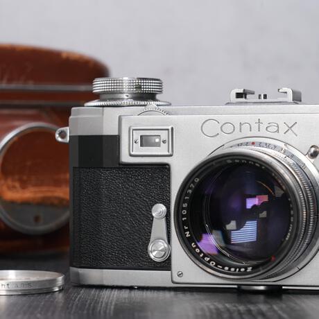 thumbnail-6 for Contax Zeiss Ikon IIA Black Dial 1952 w/ Sonnar 50mm F/1.5