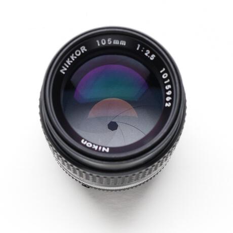 thumbnail-0 for Nikon Nikkor 105mm F2 Lens