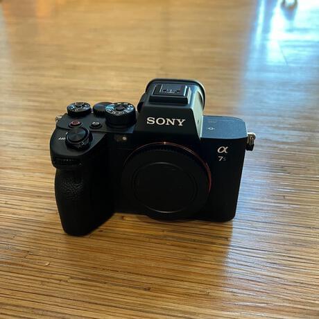 thumbnail-1 for Sony A7Siii & 20mm 1.8 - with box and all accessories! Barely used. Perfect condition!