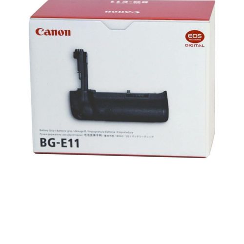 Canon BG-E11 Battery Grip for Canon EOS 5D Mark III Digital SLR Camera
