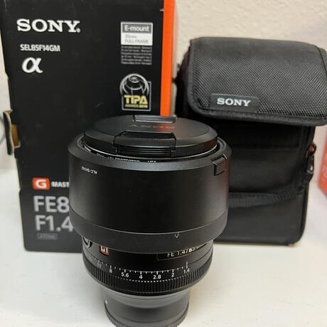 thumbnail-2 for Sony FE 85mm F1.4 GM (G Master) E-Mount Lens