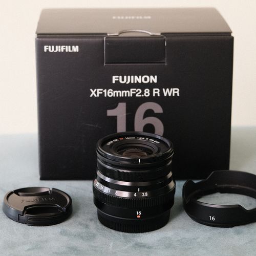 FUJIFILM XF 16mm f/2.8 R WR Lens (Black)