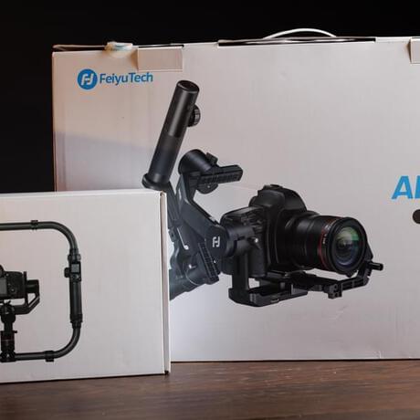 Feiyu AK4500 + Follow Focus + Dual Handle + Accessory Pack