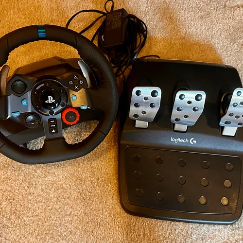 Logitech Driving Force G29 Racing Wheel for PlayStation 4 and ...