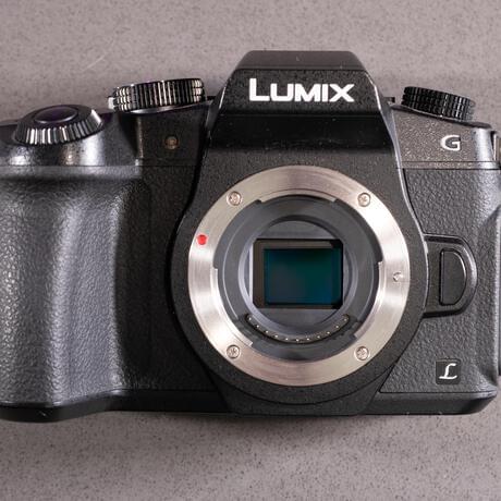 thumbnail-2 for Panasonic Lumix G85 with 12-60mm/F3.5-5.6 and Accessories