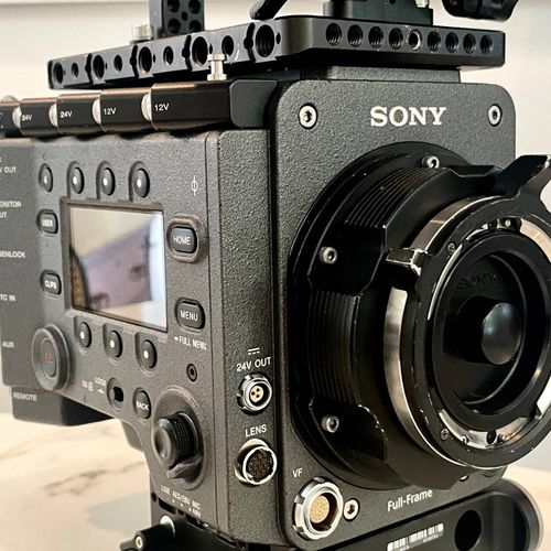 Sony Venice Camera Package w/5 512gb cards, Anamorphic/Full Frame/High Speed Licenses & Custom Case
