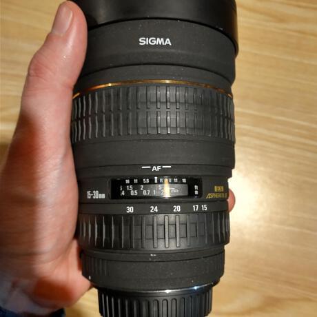 Sigma 15-30mm f/3.5-4.5 EX DG IF Aspherical EF Canon