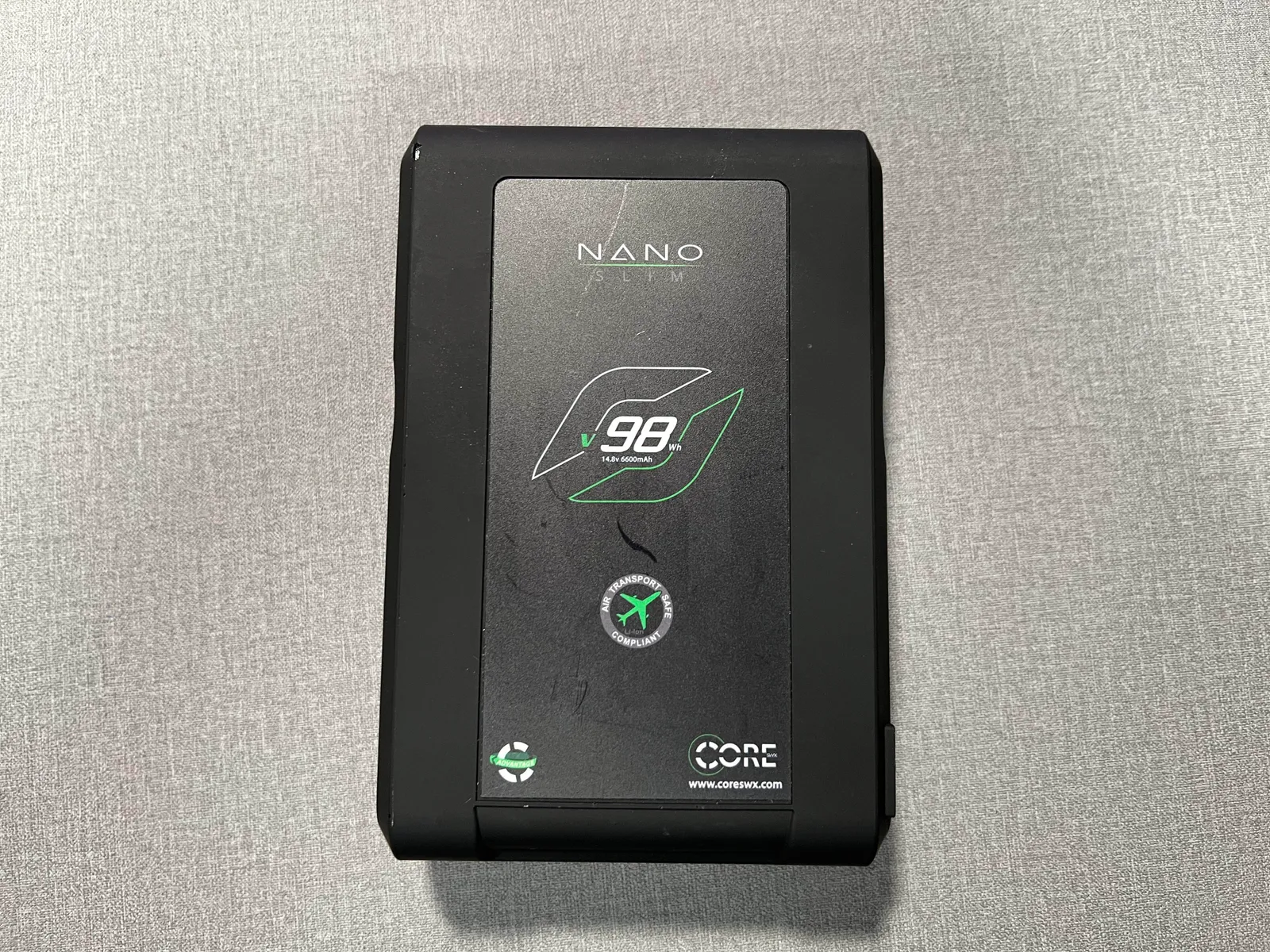 Core Nano Slim 98W V-Mount Battery