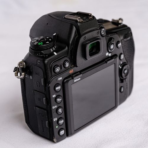 thumbnail-9 for Nikon D780 DSLR Camera, Battery, Charger and Original Box 