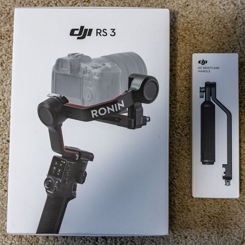 DJI RS3 with Briefcase Handle