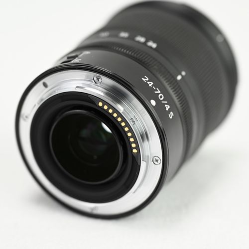 thumbnail-2 for Nikon Z 24-70 4.0 S Lens