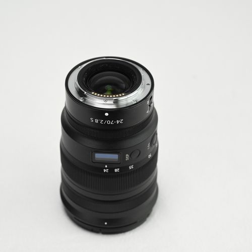 thumbnail-9 for Nikon Z 24-70 2.8 S lens