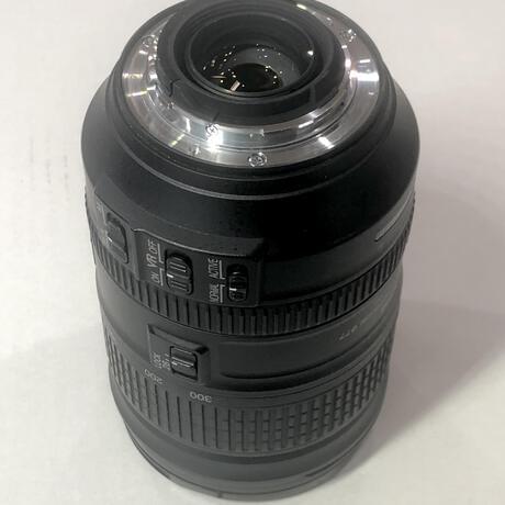 thumbnail-6 for Nikon 28-300mm Nikkor Lens