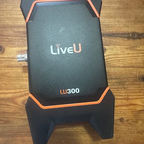 2 LiveU Streaming Encoders (LU300/ LU 200) + server