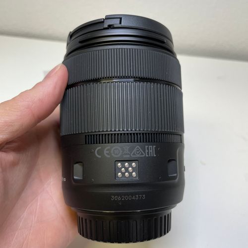 thumbnail-3 for Canon EFS 18-135mm IS USM Standard Zoom Lens in Like New condition
