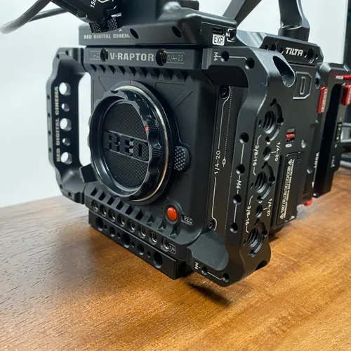 thumbnail-2 for RED DIGITAL CINEMA V-RAPTOR FULL FRAME 8K VV DSMC3 Camera (Canon RF, Black)