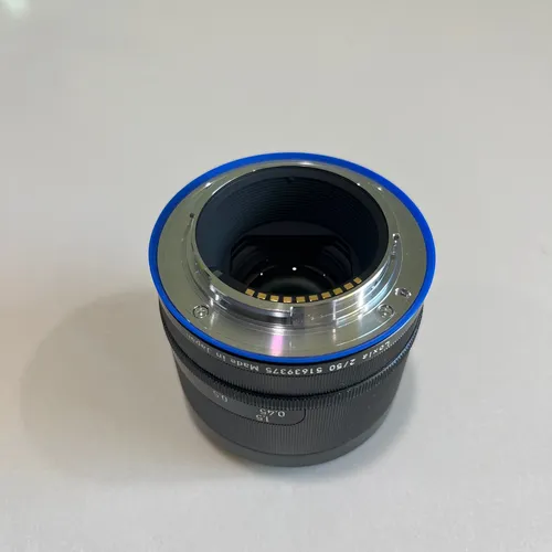thumbnail-1 for ZEISS Loxia 50mm f/2 Planar T* - Sony FE Fit