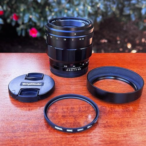 Voigtlander Nokton 40mm f/1.2 Aspherical Lens for Sony E