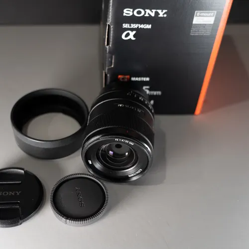 thumbnail-3 for Sony 35 1.4 GM lens.  LNIB