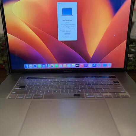 thumbnail-0 for Macbook Pro 2019 16" i9 2.4 Ghz 64 GB 1TB