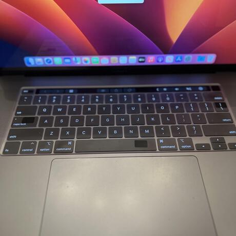 thumbnail-1 for Macbook Pro 2019 16" i9 2.4 Ghz 64 GB 1TB