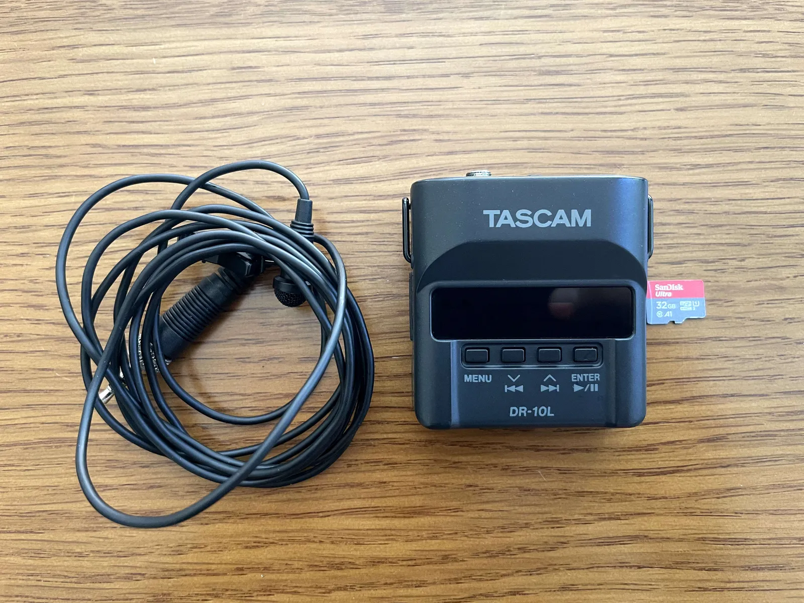 TASCAM DR-10L Micro Portable Audio Recorder with Lavalier Microphone (Black) 