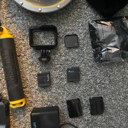 thumbnail-7 for Gorpo Hero 7 Black with accessories